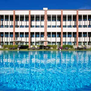 Mercure Leonardo Da Vinci Rome Airport Hotel
